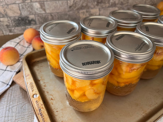 Homemade Canned Peaches