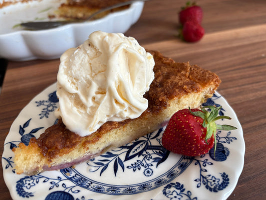 Old-Fashioned Slovenian Rhubarb & Strawberry Cake (Rabarbarina Torta)