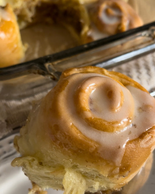 The BEST Potica-Rolls (Slovenian Orehove Potičke)