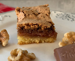 Chocolate Walnut Meringue Cake | Orehove Čokoladne Rezine