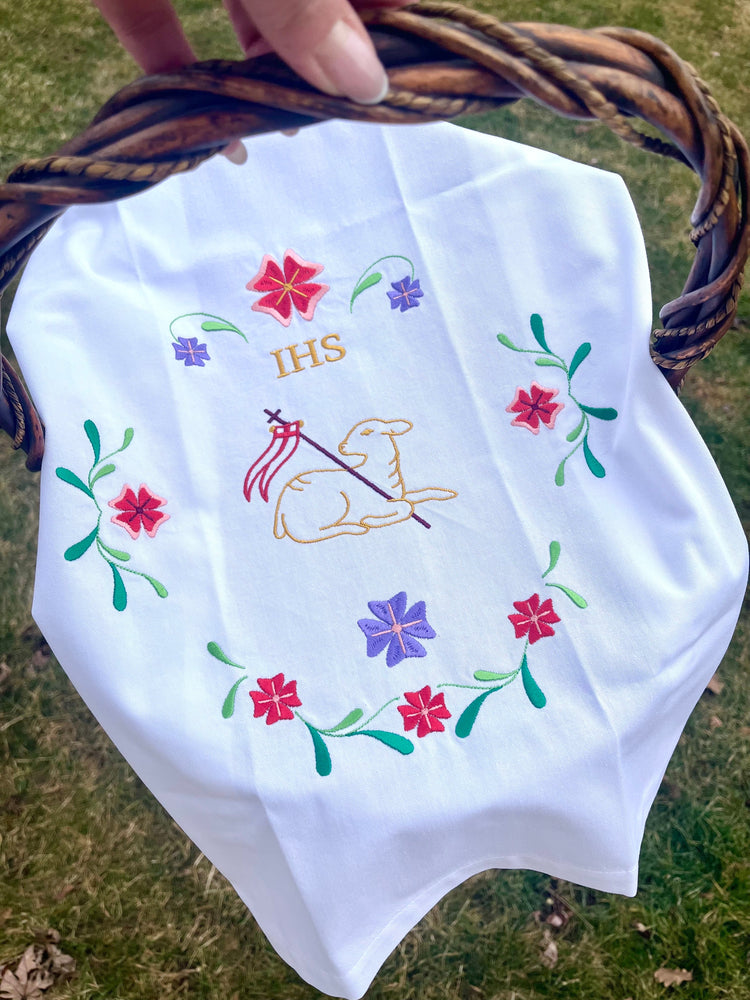 Velikonočni Prtiček  | Slovenian Embroidered Linen for Žegen | Handmade in Slovenia