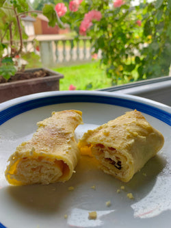 Slovenian Crepes with a Cheese filling | Skutine Palačinke